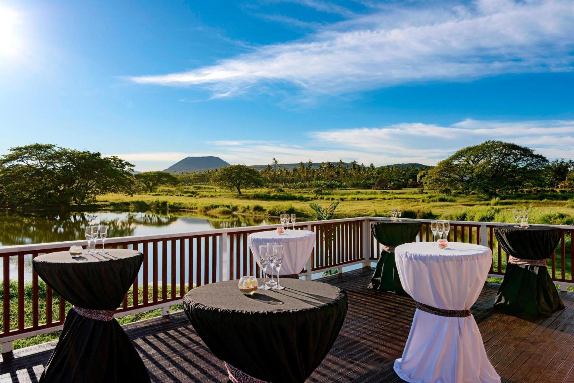 เชอราตัน ซามัว บีช รีสอร์ต Hotel Mulifanua ภายนอก รูปภาพ